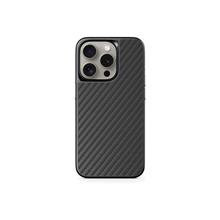 Zobrazit detail produktu Ochrann pouzdro Epico Hybrid Carbon Magnetic s MagSafe pro Apple iPhone 15 ern